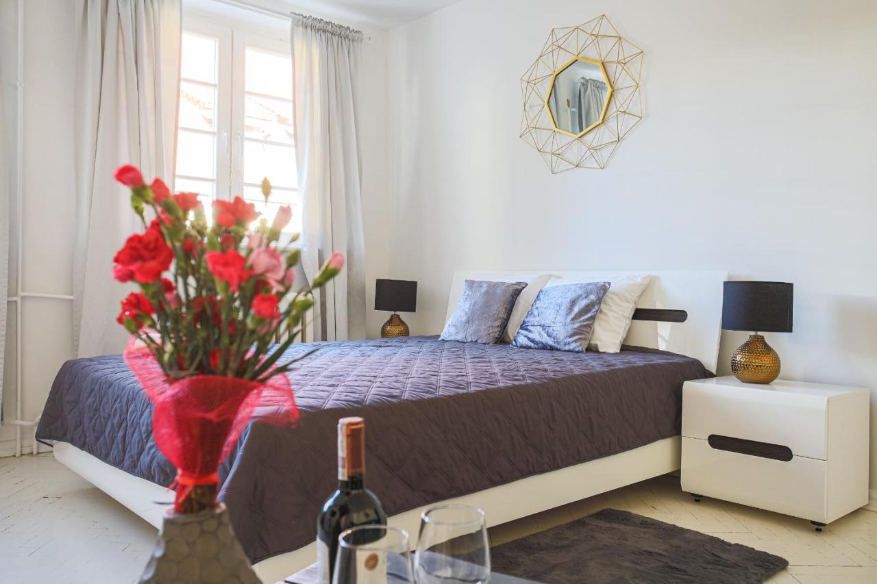 Republika Kopernika Apartment Torun Ngoại thất bức ảnh